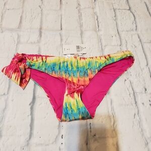 A. Che Pink and Multicolor Bikini Bottom